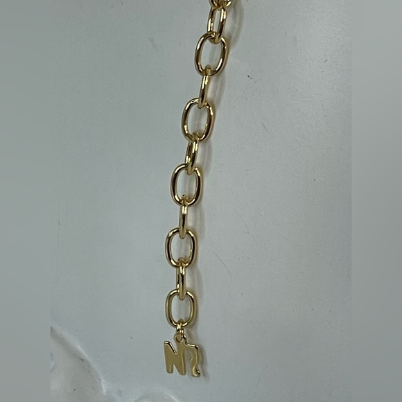 Nina Ricci Bundle (Wristlet and necklace) - Picture 4 of 16